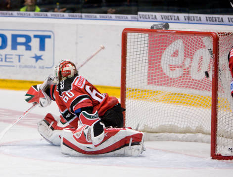 Karol Krizan, Målvakt Modo släpper in 1-3