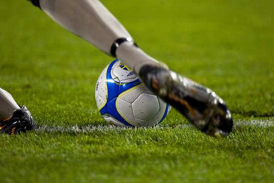 Fotboll, VM-kval, Sverige. Genre, boll, ben, spark