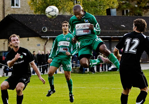 Samuel Ayorinde, Gröndal, gör det avgörande 3-2-målet