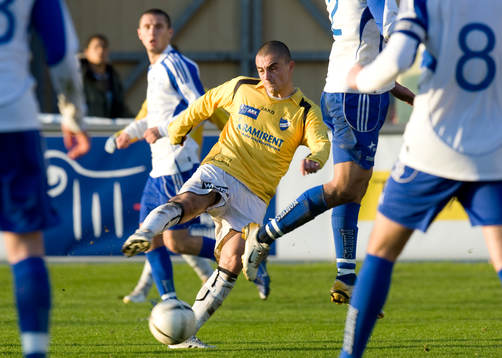 Blerim Mullici laddar