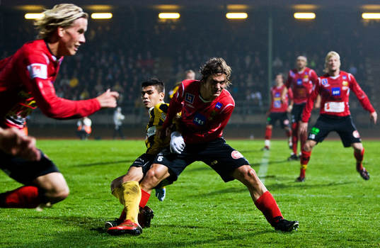William Leandersson, Mjällby. Paulinho, Häcken