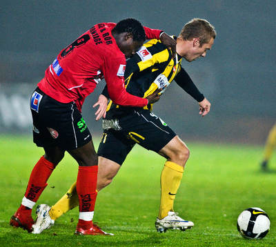 Patrick Osiako, Mjällby. Daniel Larsson, Häcken