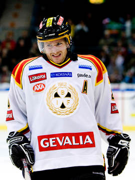 Lars Jonsson, grinar illa, depp, skada