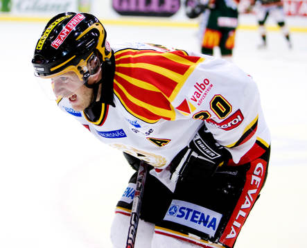 Lars Jonsson, grinar illa, depp, skada