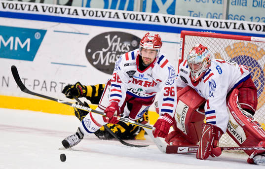 Brad Moran, Skellefteå fäller Pär Styf, Timrå och blir