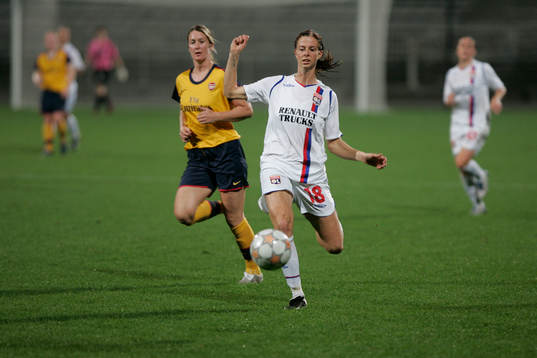Lotta Schelin, Lyon