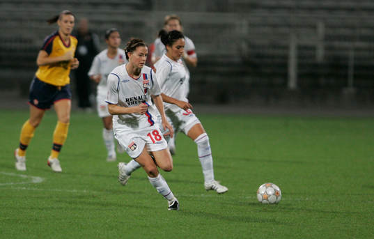 Lotta Schelin, Lyon