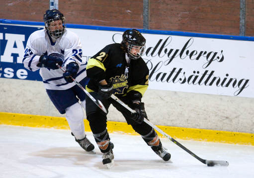 Christine Meier, AIK jagas av Sara Lindqvist, Leksand