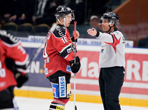 Per-Åge Skröder, Modo pratar med domare Patrik Sjöberg