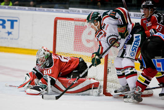 Karol Krizan, Målvakt Modo och Magnus Kahnberg, Frölunda