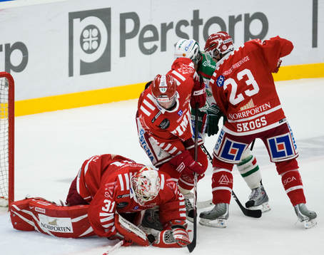 Johan Backlund, målvakt, Robin Erixon och Thomas Skogs,