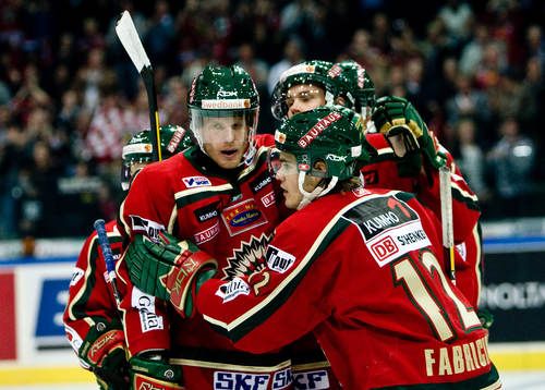 Toni Söderholm gör 1-0 till Frölunda. Jubel