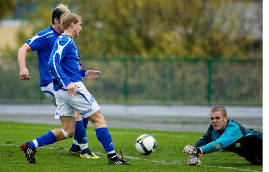 Så när 2-2 men Philip Callington Mabi räddar