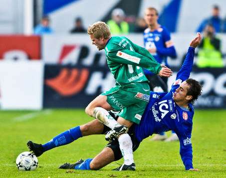 Emir Kujovic, Halmstad. Robert Johansson, Ljungskile