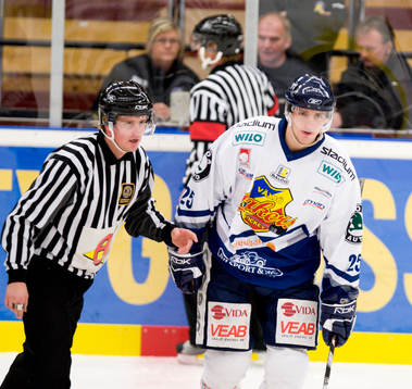 Anton Hedman, Växjö får matchstraff