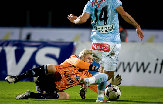 Tomi Maanoja, målvakt, AIK
