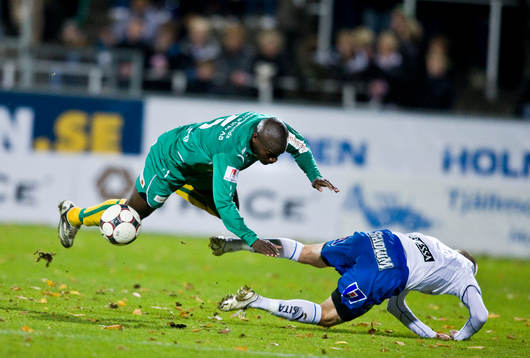 Edwin Phiri, Ljungskile, och Daniel Bamberg, Norrköping
