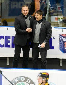 Mats Lindgren och Hans Särkijärvi, tränare, Skellefteå,