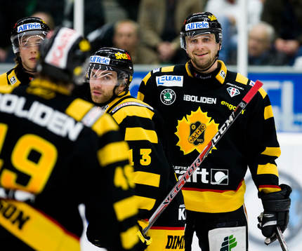 Pavel Skrbek och Niko Dimitrakos, Skellefteå, jubel