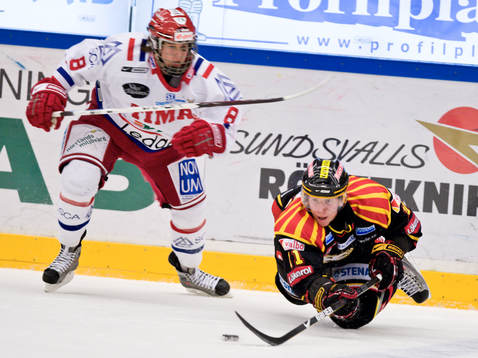 Juuso Hietanen, Brynäs och Dennis Persson, Timrå