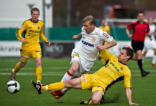Xhevdet Llumnica, Assyriska och Jonas Nilsson, Ängelholm