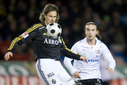 Iván Óbolo, AIK, och Nordin Gerzic, Örebro