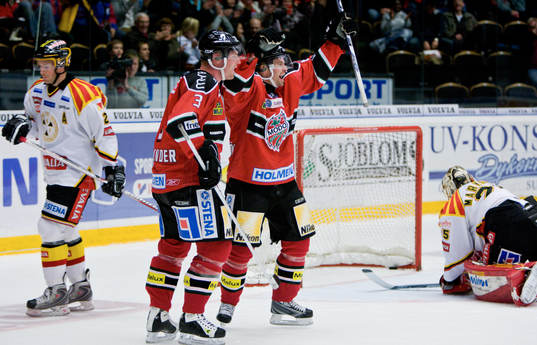 Niklas Sundström, Modo jubel