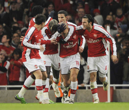 Mikael Silvestre, Arsenal, jubel med lagkamrater
