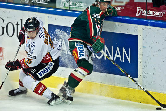Karl Fabricius,  Frölunda. Robin Olsson, Luleå