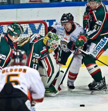 Johan Holmqvist, målvakt, Frölunda