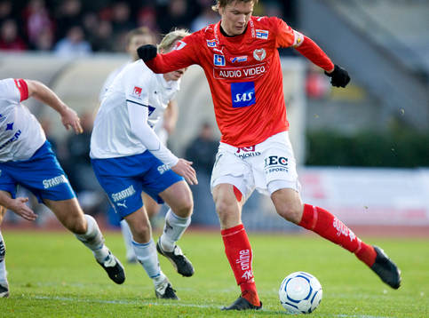 2-0, Viktor Elm klipper in andra målbollen