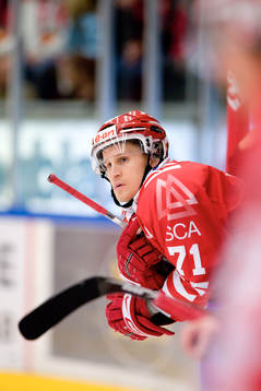 Jonathan Hedström, på bänken