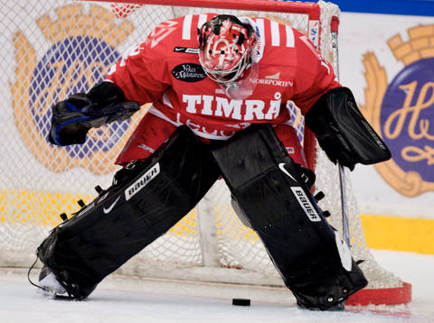Peter Hirsch, Målvakt