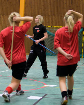 Emely Sörenssen, instruktör