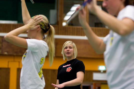 Emely Sörenssen, instruktör