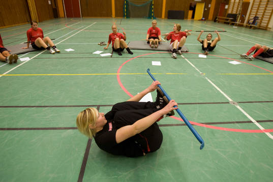 Emely Sörenssen, instruktör