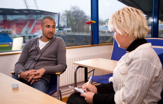 Henrik Larsson och Malin Fransson, journalist, Dagens