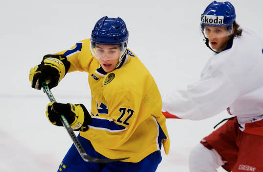Mikael Backlund, Sverige