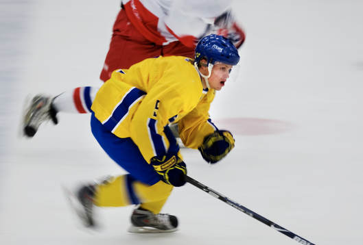 Mattias Tedenby, Sverige, tar fart