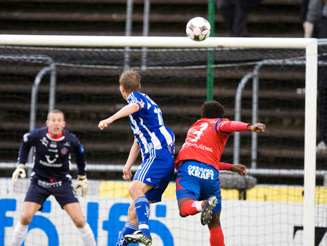 1-1, Niclas Alexandersson nickar in kvitteringen
