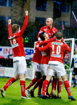 Jubel i Kalmar, Henrik Rydström överst i högen