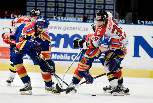 Dick Axelsson och Andreas Engqvist, Djurgården, snor