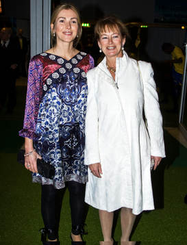 Karin Mattsson, RF ordf. och Lena Liljeroth Adelshon,