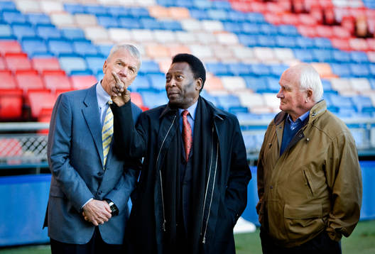 Pelé besökte Råsunda och delar av VM laget från 1958.