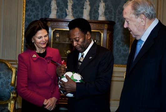 Drottning Silvia, Pelé och Lennart Johansson möttes i det