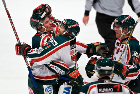 Ronnie Sundin, och Tomi Kallio, jubel