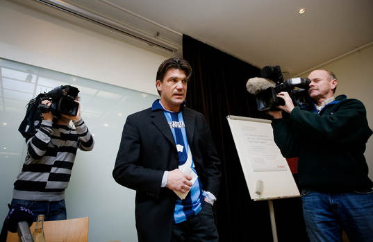 Presskonferens, Bosse Andersson avgår