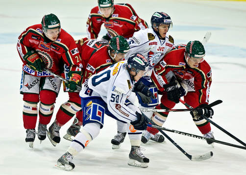 Alla på pucken. Andreas Jämtin, Linköping längst fram