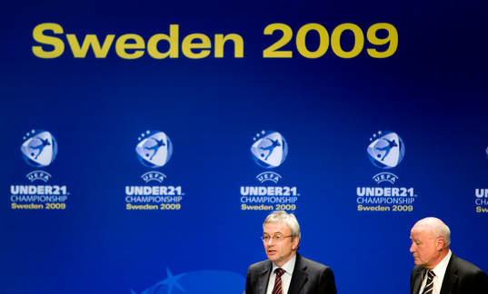 Lars-Åke Lagrell, David Taylor