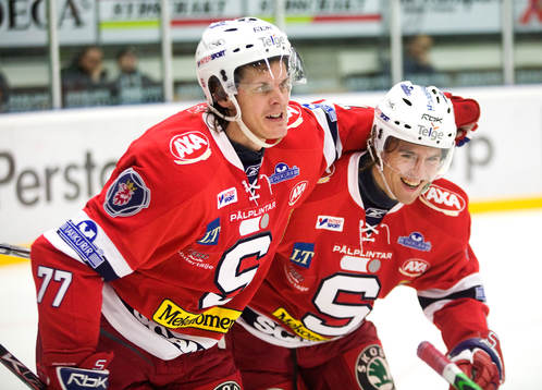 Stefan Pettersson och Linus Videll, Södertälje, jubel